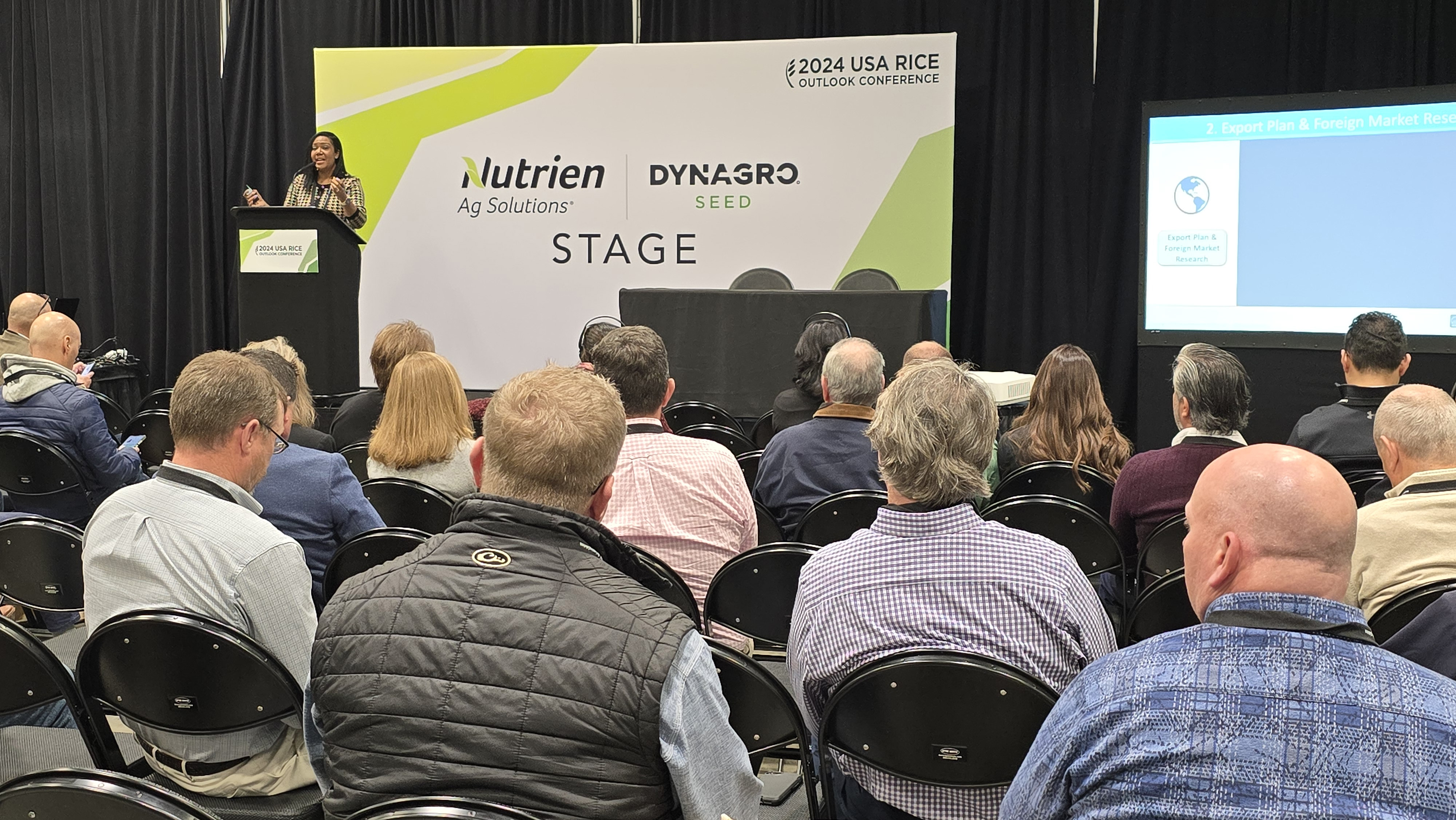 13-COMM-Victoria Nwasike at Nutrien Stage-241209