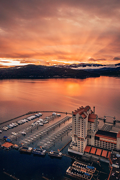 Sunset view of Coeur d' Alene Lake