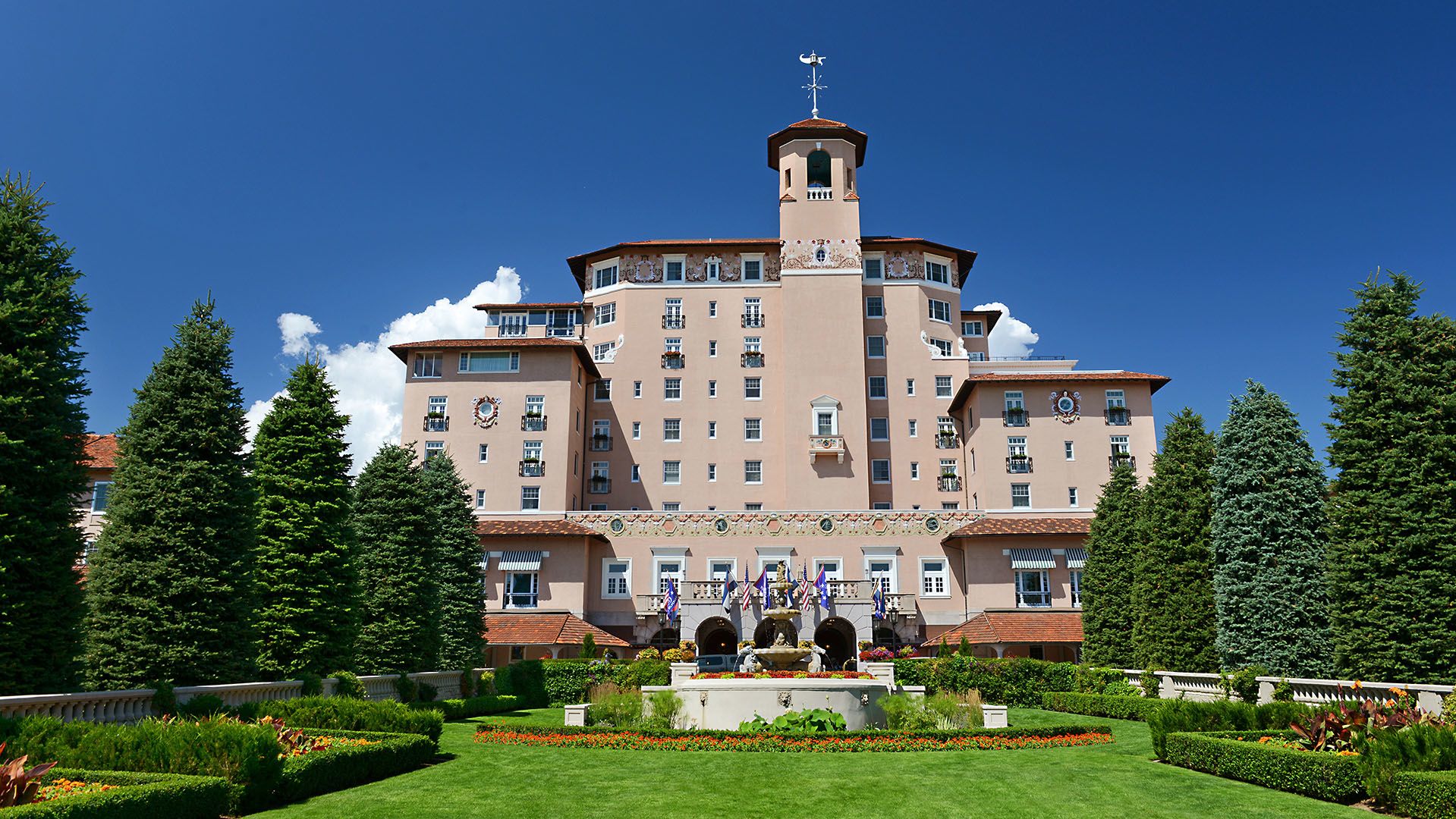 View of hotel courtyard