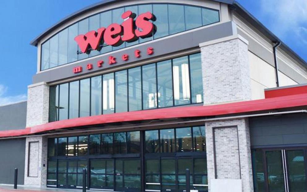 Weis-Market store front
