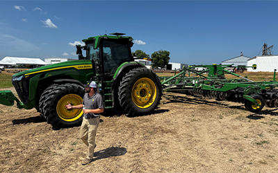 Greenway Autonomous Equipment Demo, John Deere driver-less tractor