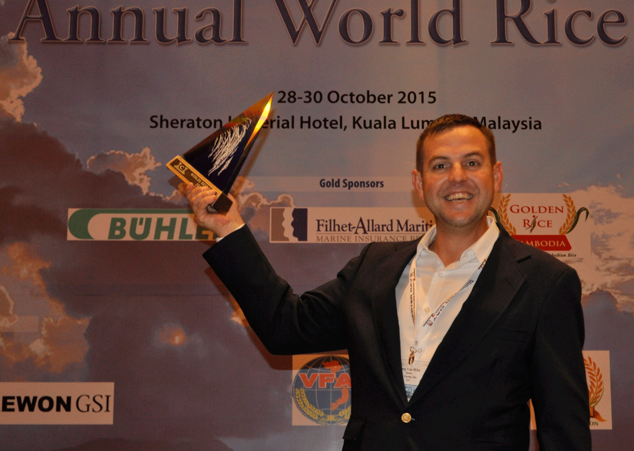 Greg-Van-Dyke-holding Worlds-Best-Rice-Award