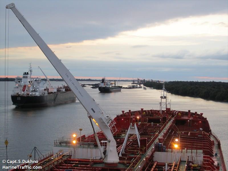 Grain Ships on the River NOLA